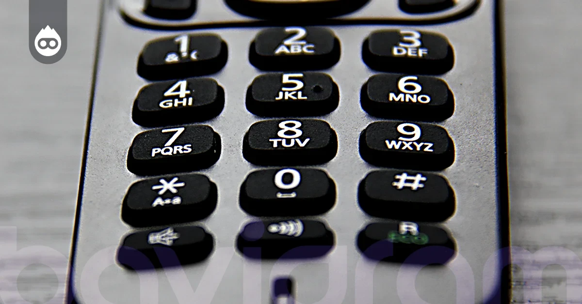 En İyi Tuşlu Telefon Panasonic KX-TU550EXB Katlanabilir Tuşlu Telefon